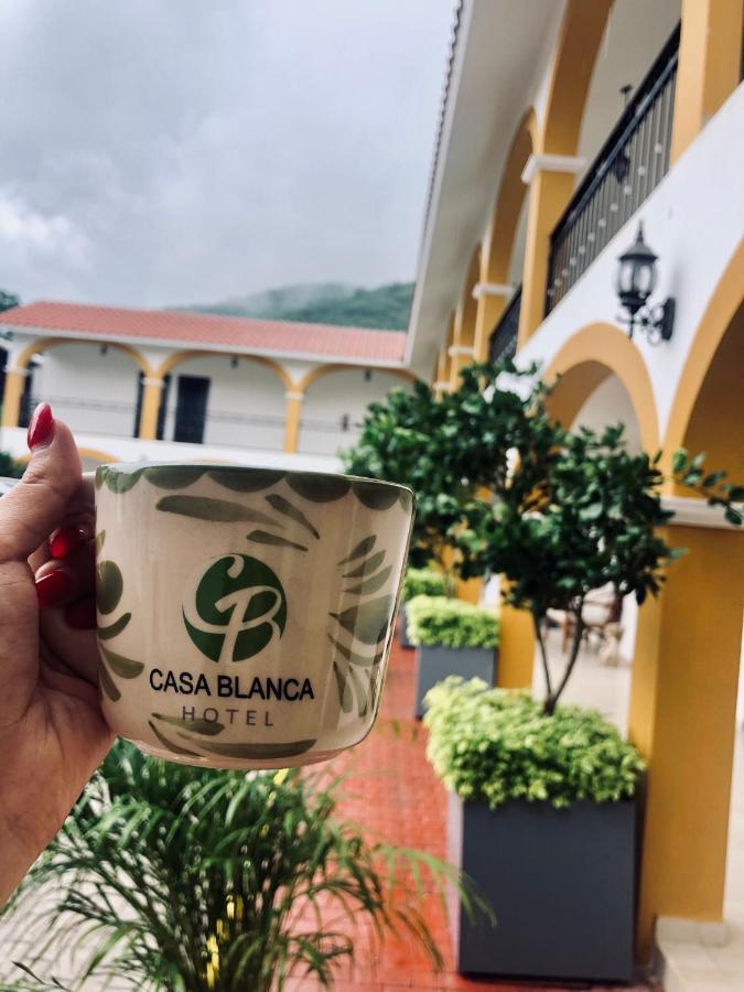 Casa Blanca Hotel Халпан Екстериор снимка