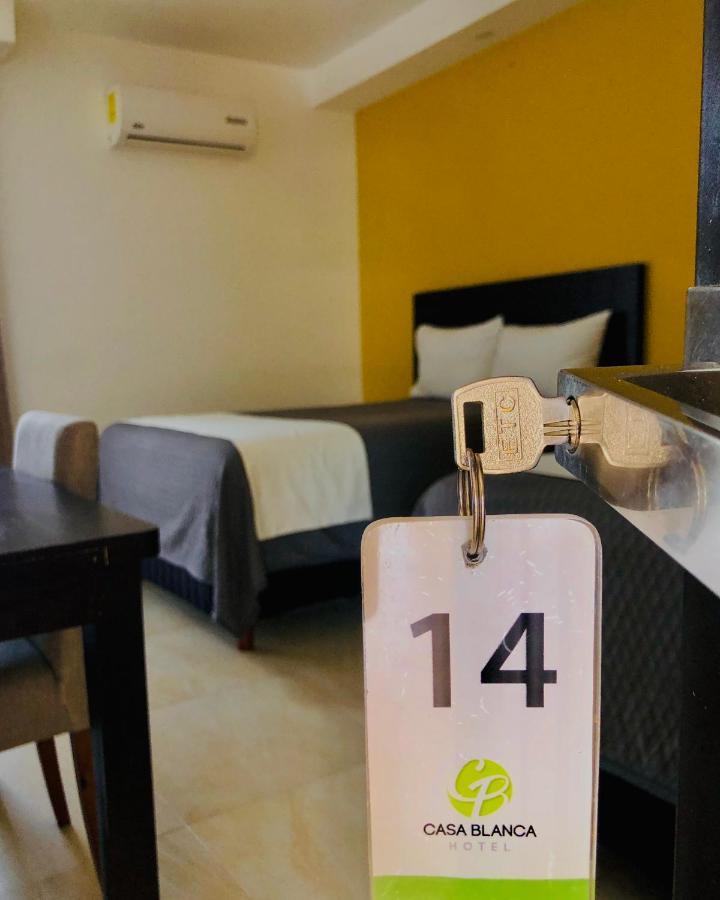 Casa Blanca Hotel Халпан Екстериор снимка