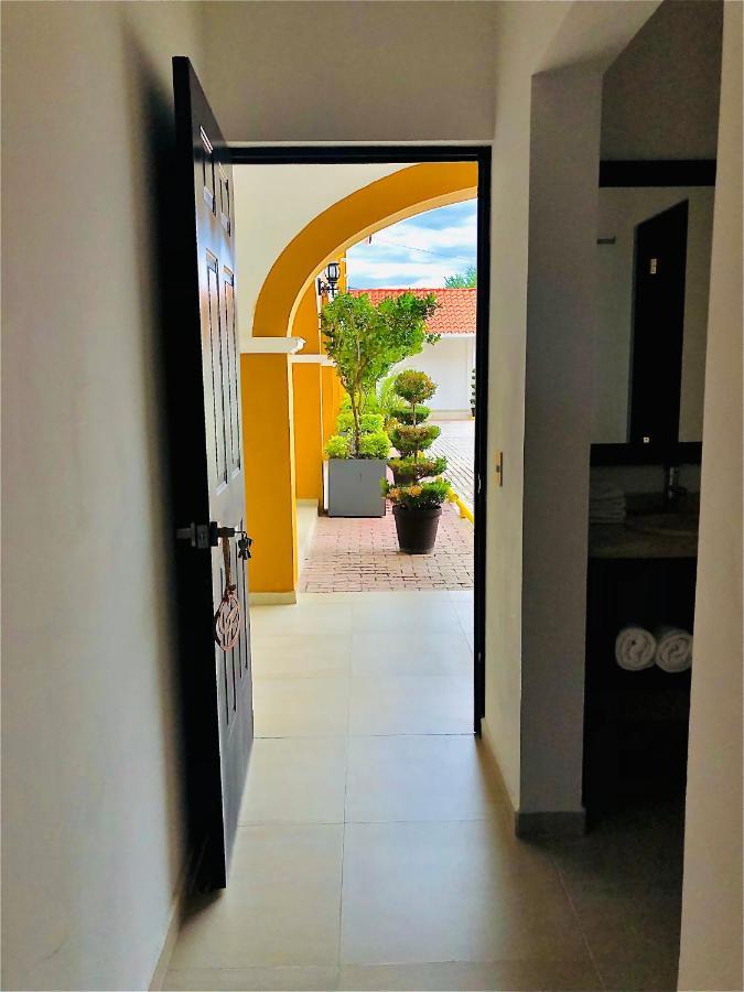 Casa Blanca Hotel Халпан Екстериор снимка