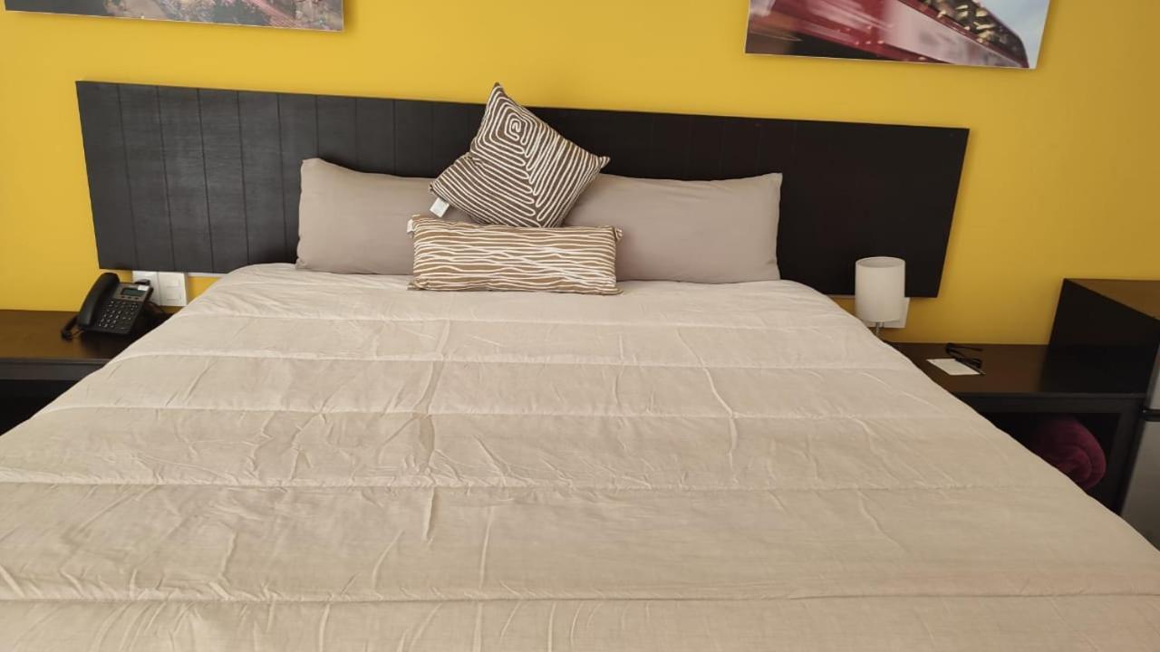 Casa Blanca Hotel Халпан Екстериор снимка
