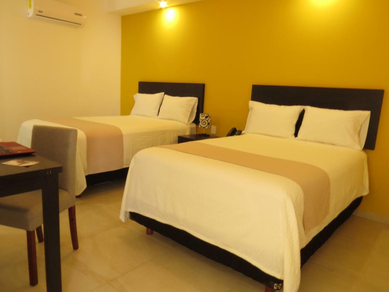 Casa Blanca Hotel Халпан Екстериор снимка