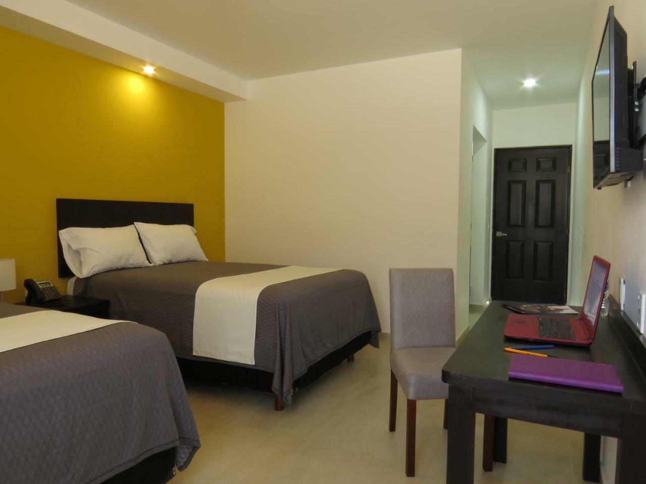 Casa Blanca Hotel Халпан Екстериор снимка