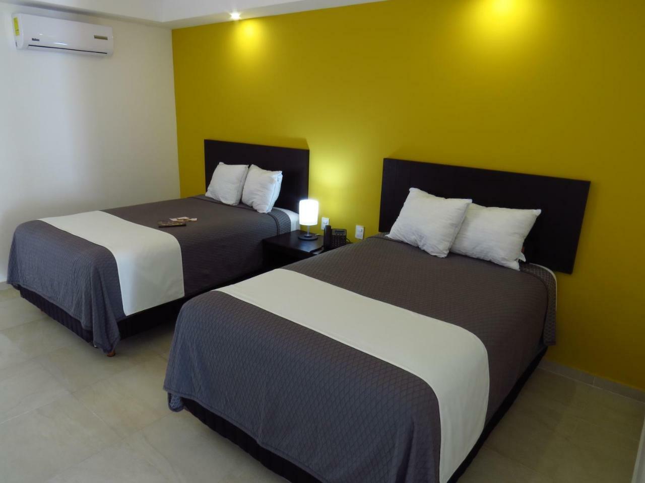 Casa Blanca Hotel Халпан Екстериор снимка