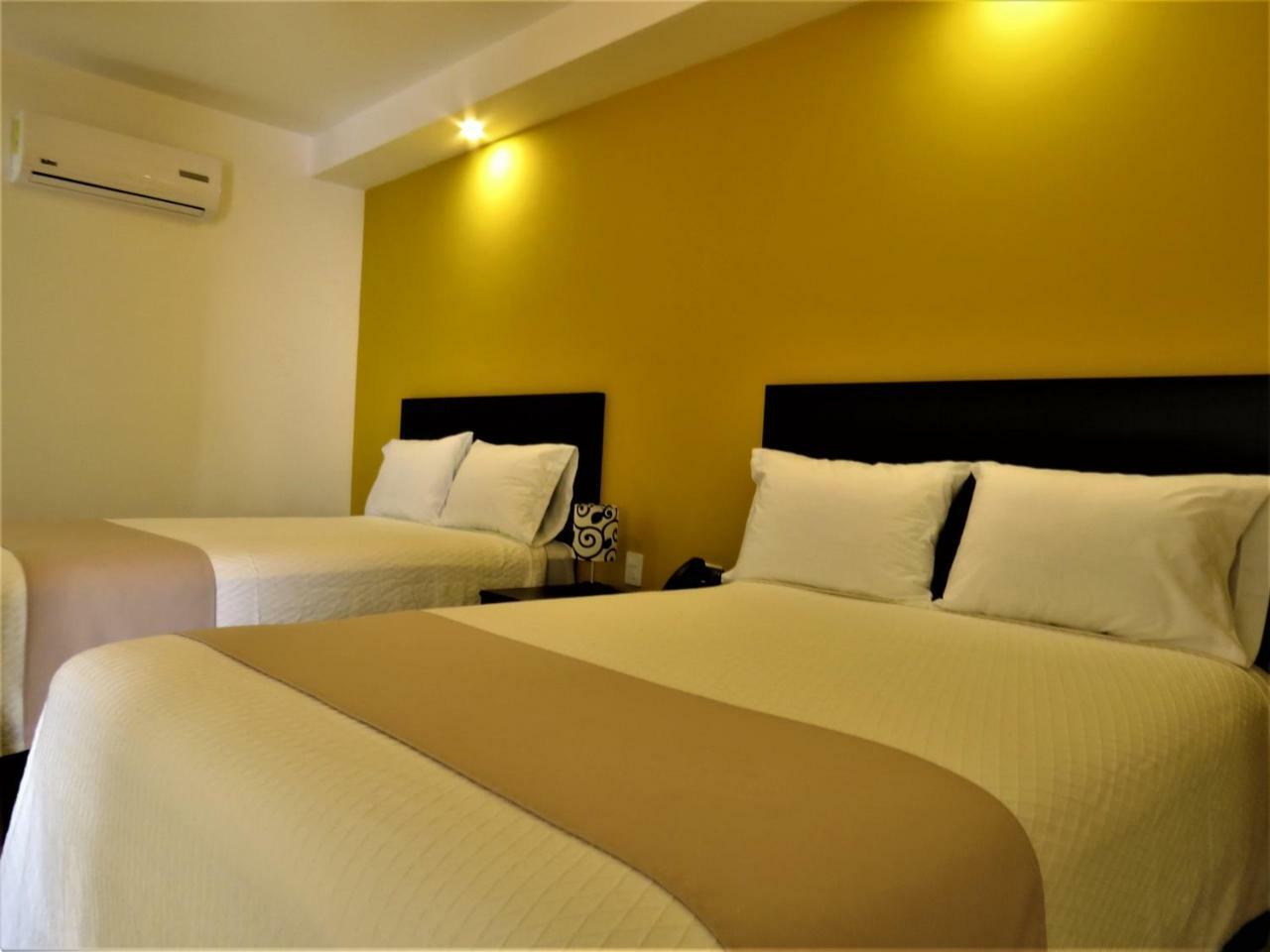 Casa Blanca Hotel Халпан Екстериор снимка