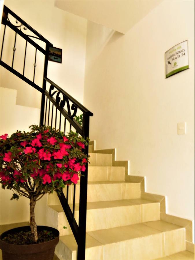 Casa Blanca Hotel Халпан Екстериор снимка